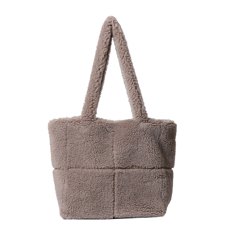 Cozy Chic: Designer Plush Tote Bags for Winter Fashion - Athela