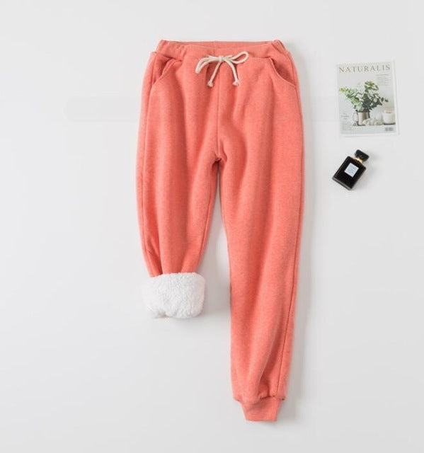 Ultimate Comfort: Luxurious Lamb Velvet Padded Sweatpants!